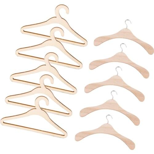 High Quality 10 Pieces 15cm Natural wood color Wood Clothes Hanger Metal Hook for 1:3 Male BJD SD17 Uncle Dolls