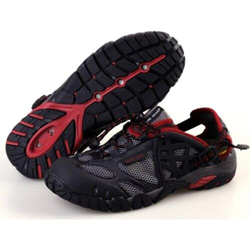 Outdoor Climbing Fishing Aqua Shoes Men Mesh Fabric Breathable Nonslip Hard-Wearing Swimming Beach Shoes Water Shoes Sneakers