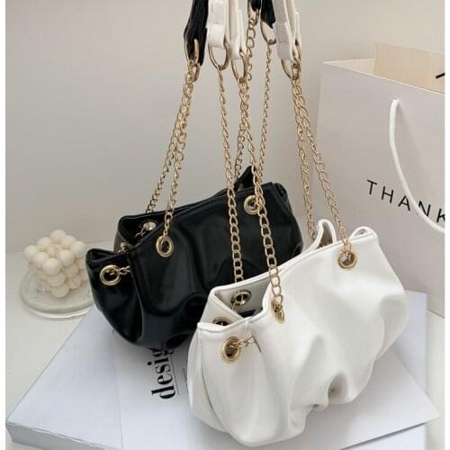 Women Retro Shoulder Purse Fashion Elegant Cloud Shaped Cross Body Bags Chain Ruched Handbag for Party Wedding Shopping