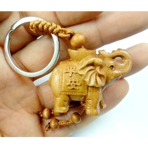 Mahogany Three-dimensional Engraving Key Chain Lifelike Elephant Pendant Key Ring Jewelry Gift For Car Accessories L31