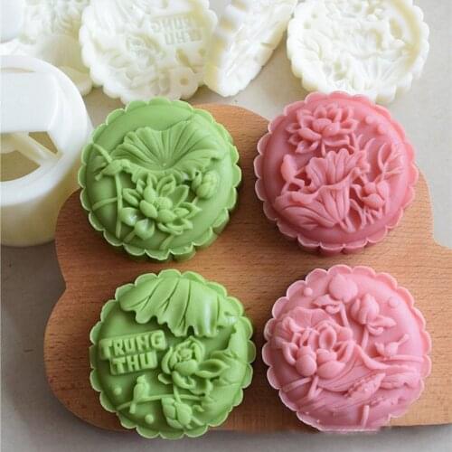 Plastic Mooncake Mould 3D Flower Lotus Stamps Cookie Cutters Moulds 150g DIY Baking Accessories for Mid-Autumn Festivals