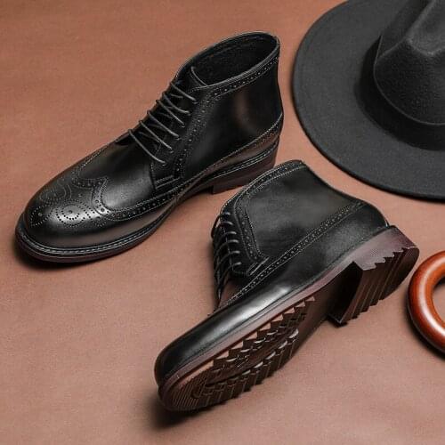 Italian Luxury Brand Mens Boot Leather Casual Shoes Black Lace up Round Toe Brogue Men Dress Shoes Wedding Office Boots Man