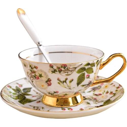Top Grade Bone China Coffee Cup Creative European Tea Cup Set And Saucer Home Party Afternoon Tea Teacup Porcelain Nice Gift