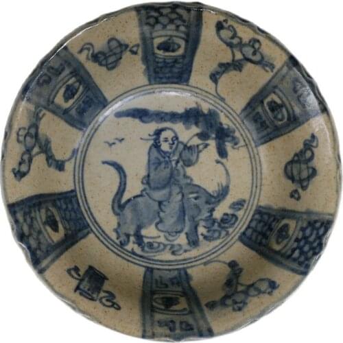 Early collection of late Qing Dynasty blue and white porcelain figure bowl antique porcelain ornaments