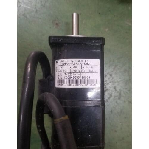 SGMAH-A5A1A-SM21 servo motor , used in good condition . 85% appearance new , good working , free shipping