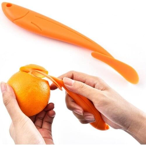 1pcs/set Creative Practical Long Orange Peeler Section Peel Compact Orange Juice Compact Plastic Helper Hot Sale