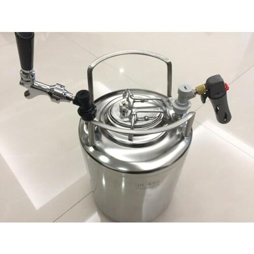 2.5 gallon 10L Cornelius style 304 Stainless Steel beer Beer Keg & beer faucet tap & co2 keg charger kit for beer brewing bar