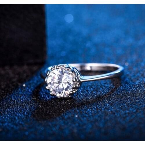 Fashion Silver Color Clear Zircon Crystal Round Design Crown Finger Rings for Women Elegant Gift Size 6 7 8 9 Jewelry On Sale