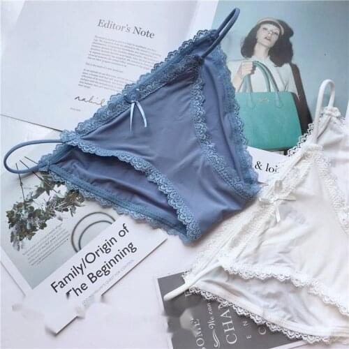 Japanese Sexy Lovely Ice Silk Womens Underwear Coast Lace Edge Cute Seamless Transparent Sexy Lingerie Chiffons Bandage Briefs