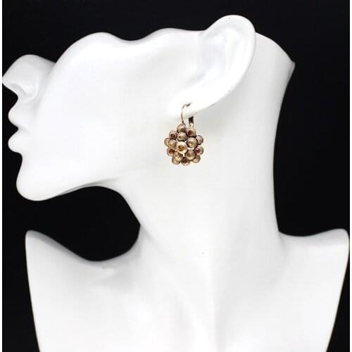 Water glass stone with round Vintage Golden Flow stone long fashion elegant earrings temperament women with clothes jewelry gift