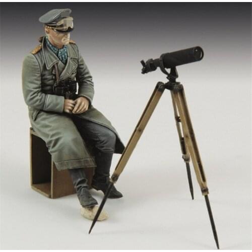 Telescope Observer Soldier Resin Figure 1/35 Scale Model Kit Assembly Models Kit Resin Colorless Self-Assembled Toy No.681