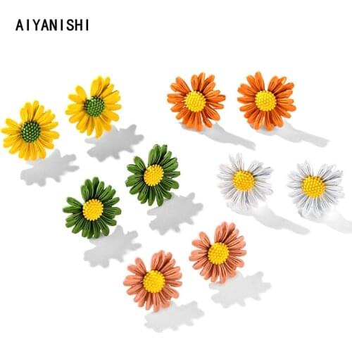 AIYANISHI 925 Sterling Silver Chrysanthemum Stud Earrings New Woman Fashion Jewelry Wedding Engagement Silver Earrings Gifts