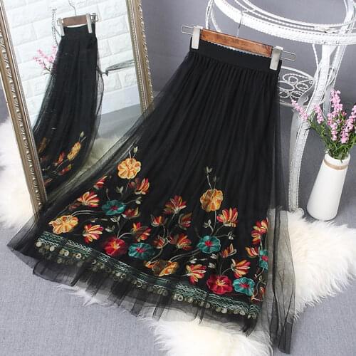 2020 Summer Elastic Waist Flower Embroidery Gauze Skirt.sexy Boho Elegant Black White Floral Embroidered Skirts