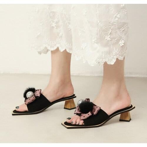 Summer Women Bowtie Ball With Fur Slipper 5 Cm Strange Heels Summer High Heels Peep Toe Street Fashion Slipper