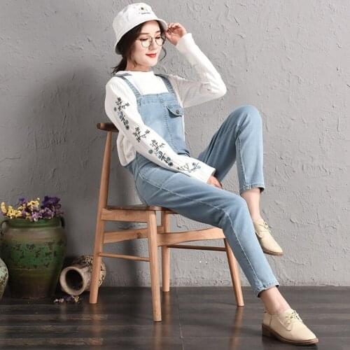 Denim overalls women loose bib pants, spring and autumn outfit, the new 2018 big yards straps trousers of female students