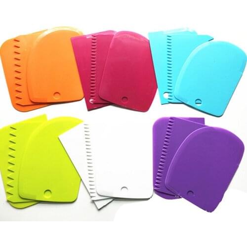 3PCS/Set Reusable Colorful Plastic Multifunctional Irregular Teeth Edge DIY Cream Scraper Kit Cake Mold Tools