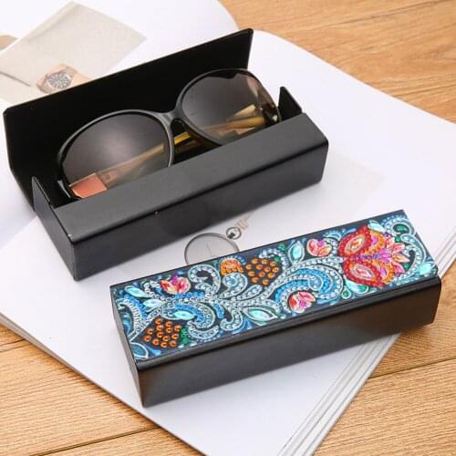 DIY Diamond Painting Glasses Case Box Leather Animal Mosaic Kit Handmade Drawing Picture Set Sunglasses Storage Case