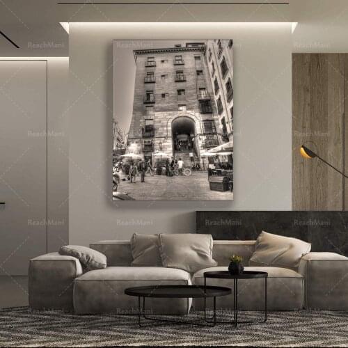 Madrid, to the Arch of Cuchilleros and Restaurant Caves of Luis Candelas, Área Restaurants Old Madrid, Gift Poster of trip