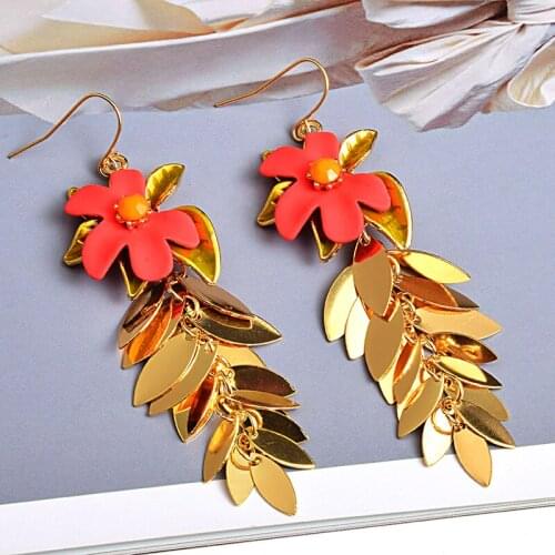 New Arrival Gold Metal Long Flower Earrings High-quality Dangle drop Earring Fashion Trend Jewelry Accessories For Women