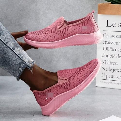 Hot Summer Womens Sports Shoes Soft Sole Flat Casual Socks Shoes Ladies Mesh Loafers Fashion Vulcanized Shoes Large Size 36-43