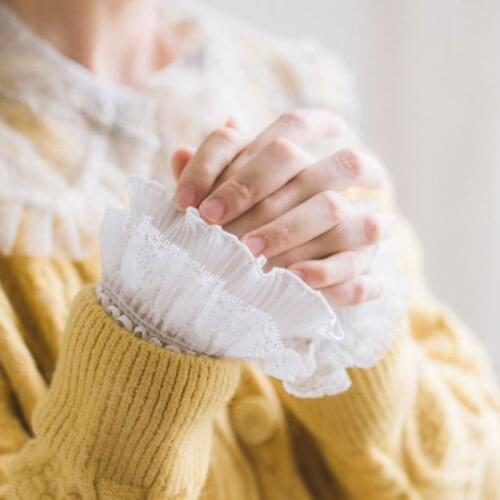 Women Tiered Ruffles Lace Horn Cuffs Wrinkled Layered Princess Retro Fake Sleeve