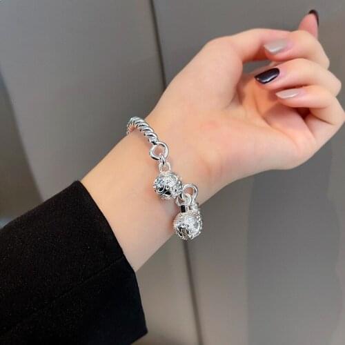 ZHENKEROU Necklaces
