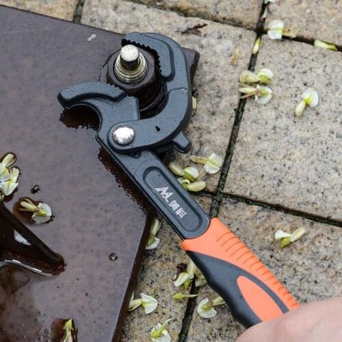 Universal Wrench Set, Live Pipe Wrench CR-V Steel Forged Durable Pipe Wrench Open End Spanner Stable Clamping German Type Wrench