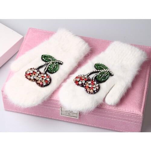 2017 Winter Gloves Luxury Crystal Cherry decoration Rabbit fur gloves For Woman winter gloves girls Mittens