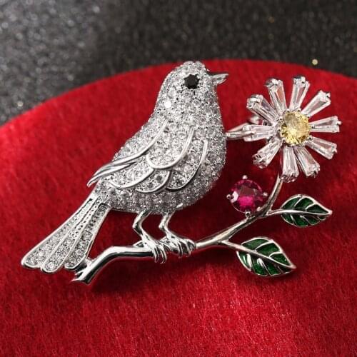 Luxury Full Zircon Birds on Branch Brooches Crystal Flower Enamel Green Leaves Pin Collar Bouquet Brooch Pins Animal Jewelry