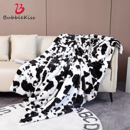 Bubble Kiss Double-sided Velvet Plush Blanket Dairy Cow Throw Blanket for Home Office Travel Airplane Soft Warm Cover Blanket