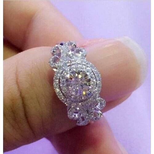 Huitan New Trendy Women Rings 2021 Luxury Female Wedding Engagement Jewelry Unique Design Modern Brides Marriage Party Rings