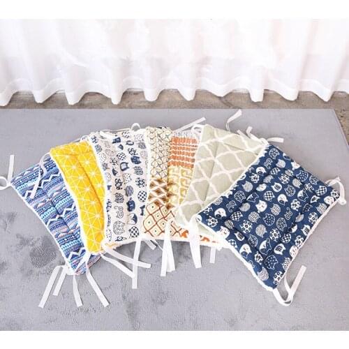 Thicken Pet Dog Cat Blanket Bed Puppy Mat Soft Fleece Winter Mattress Cushion For Small Medium Dogs Cats Pet Supplies