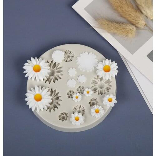 New 3D Flower Baking Mould Fondant Craft Mould Cake Applique Mould Food Grade Silicone Mould Is Soft and Durable for Cake