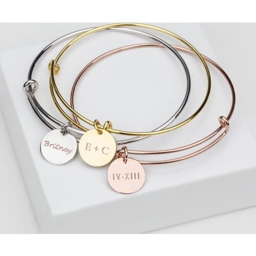 HUHUI Custom 1-6 Name Bangle Round Pendant Stainless Steel Personality Adjustable Bracelet Women Family Jewelry Anniversary Gift