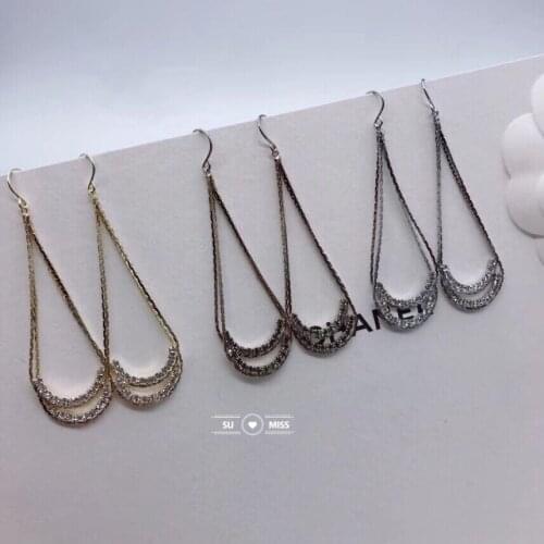 Free Shipping Korean version of popular fashion jewelry elegant Crystal earrings simple chain long earrings for women
