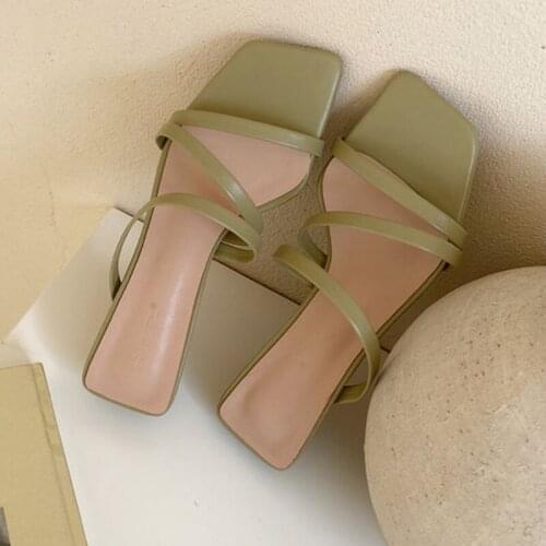 Concise Woman narrow band slippers beach gladiator sandals women shoes flipflops 35-40 solid chunky heels rome slides mujer 2020