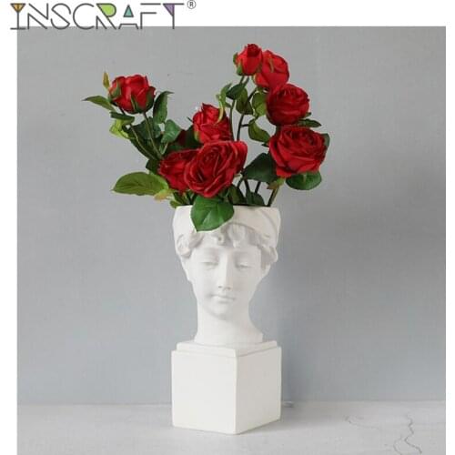 Chic Resin Sculpture Decor Makeup Brush Holder Cosmetic Office Pen Statue Organizer Cup Desktop Artificial Flower Vase