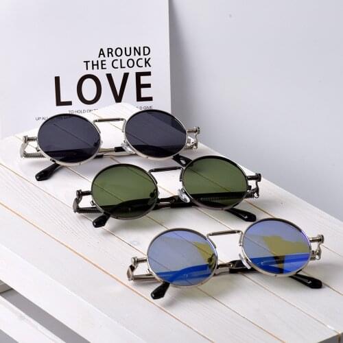 UEESHOP Vintage Punk Style Sunglasses Men Retro Round Metal Frame Women Sun Glasses Fashion Eyewear