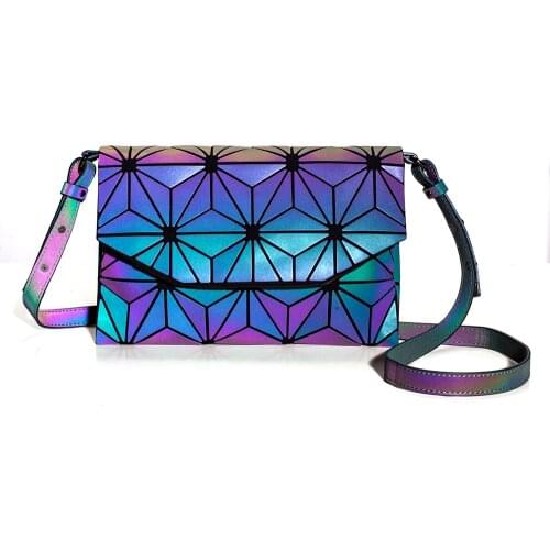 Fashion Women Bao Bag New Geometry Sequins Mirror Plain Folding Bags Luminous Handbag Women Casual Tote Bao Bag