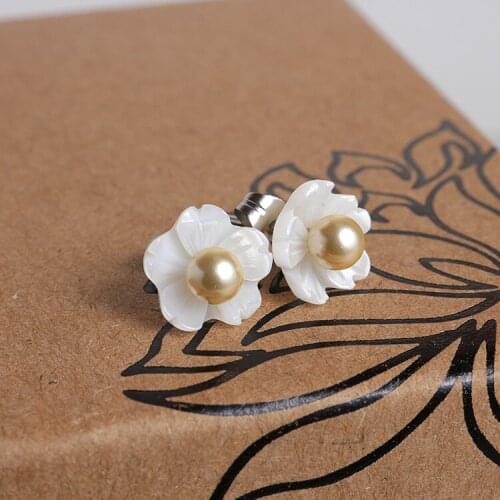 Ancient Style Beautiful Natural Shell Flower 10MM Ear Nail S925 Earrings Stud Post For Women Gift For Girl