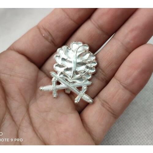 WWII GERMAN WH KNIGHTS IRON CROSS OAK LEAF SWORDS BADGE MEDAL in Silver
