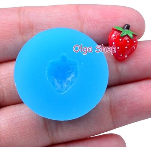 SYL092 10.9mm x 13.3mm Strawberry Silicone Mold Fondant Cake Decoration Candy Resin Clay DIY Necklace Pendant Candle FOOD SAFE