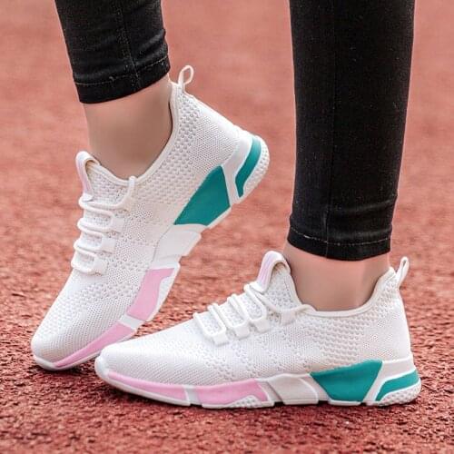 Fashion Women Lightweight Sneakers Vulcanized Shoes Outdoor Flat Shoes Breathable Mesh Comfort Shoes Air Cushion Sneakers