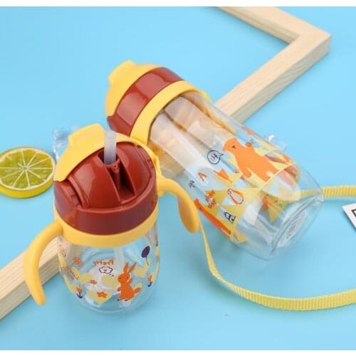 230/450ml Cute Baby Feeding Cup with Straw BPA Free Children Learn Feeding Drinking Handle Kids Water Bottles Training Cup