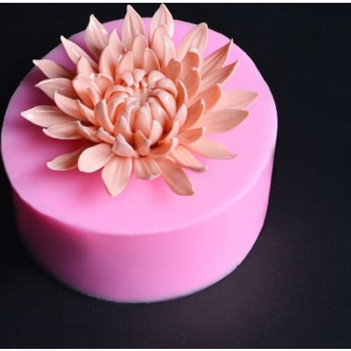 KLM 1PCS Chrysanthemum Silicone Handmade Soap Chocolate Fondant Mold