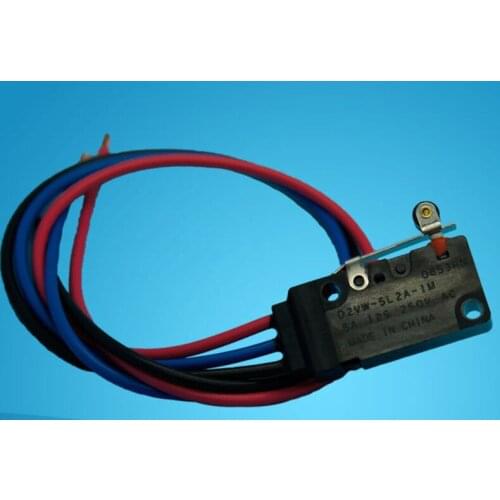 D2VW-5L2A-1M D2VW5L2A1M 1PC New Omron Micro Switch free shipping