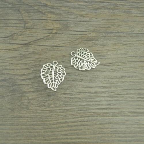 25 pcs vintage Tibetan Silver Plated Leaves Charms metal Pendants for Jewelry Making DIY Handmade Craft 24*19 mm Q352