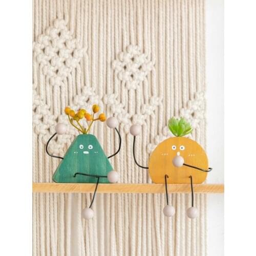 Nordic Style Wood Craft Creative Table Ornaments Office Home Decorations Cartoon Hanging Feet Doll TV Cabinet Small Ornaments