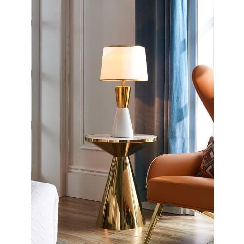 Luxury Post-modern European Simple And Warm Ceramic Table Lamp For Bedroom Bedside Lamp Living Room Wedding Decor Night Light