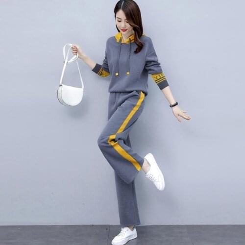 Autumn Sports And Leisure Suit 2020 New Womens Early Autumn Hooded Two-Piece Fashion Western Temperament Wide Leg Pants Lady 76